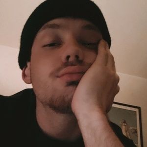 Meet your Posher, Ethan